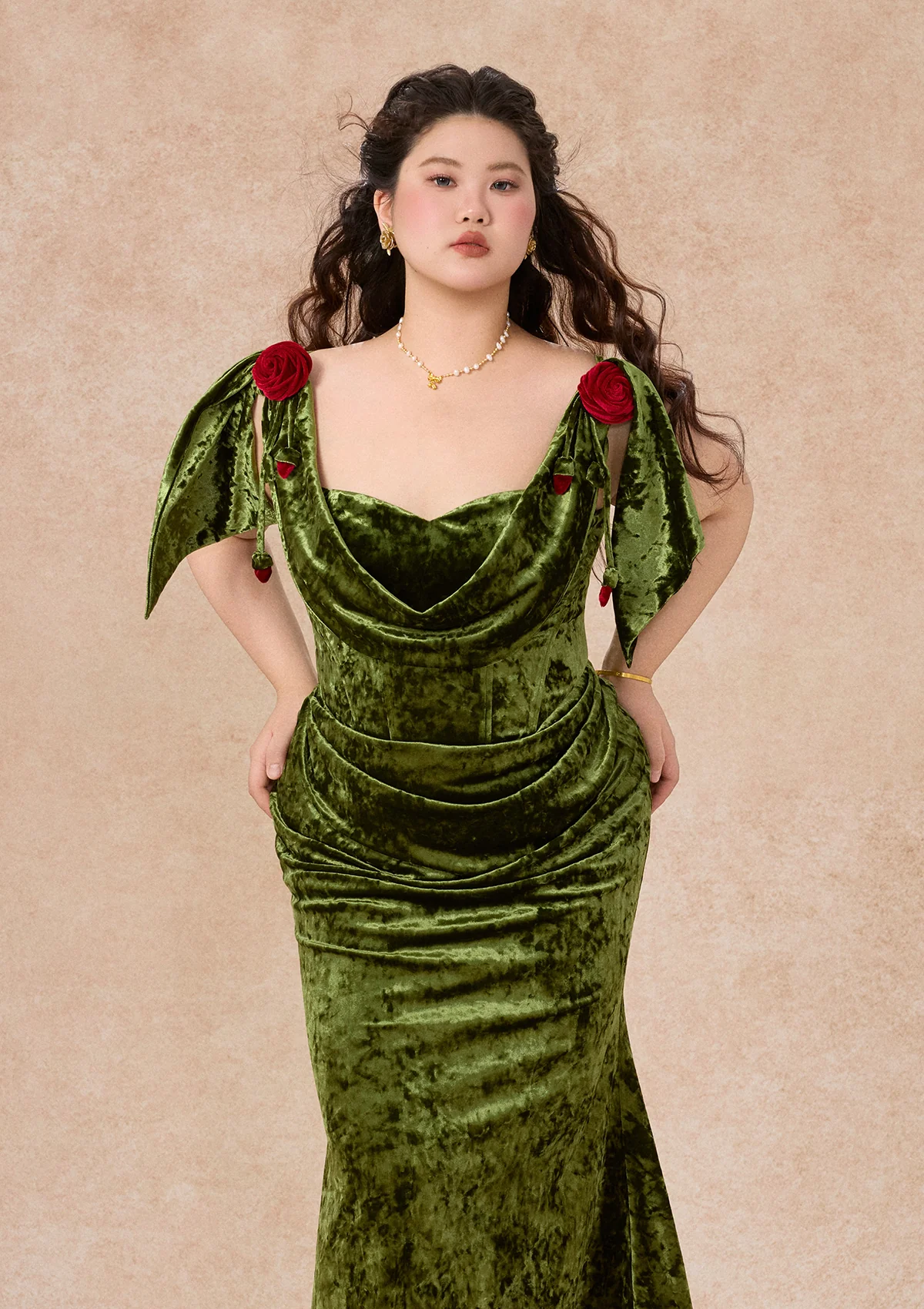 Curve & Plus Greenwood Rose Metamorphosis Dress - Image 7