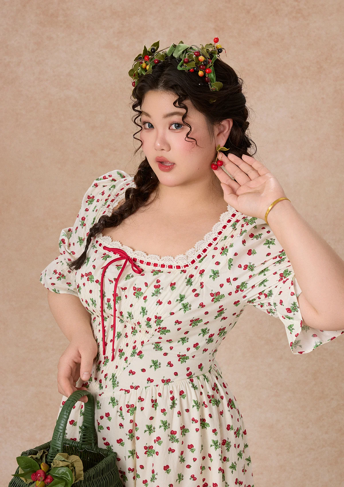 Curve & Plus Wild Strawberry Paradise Dress
