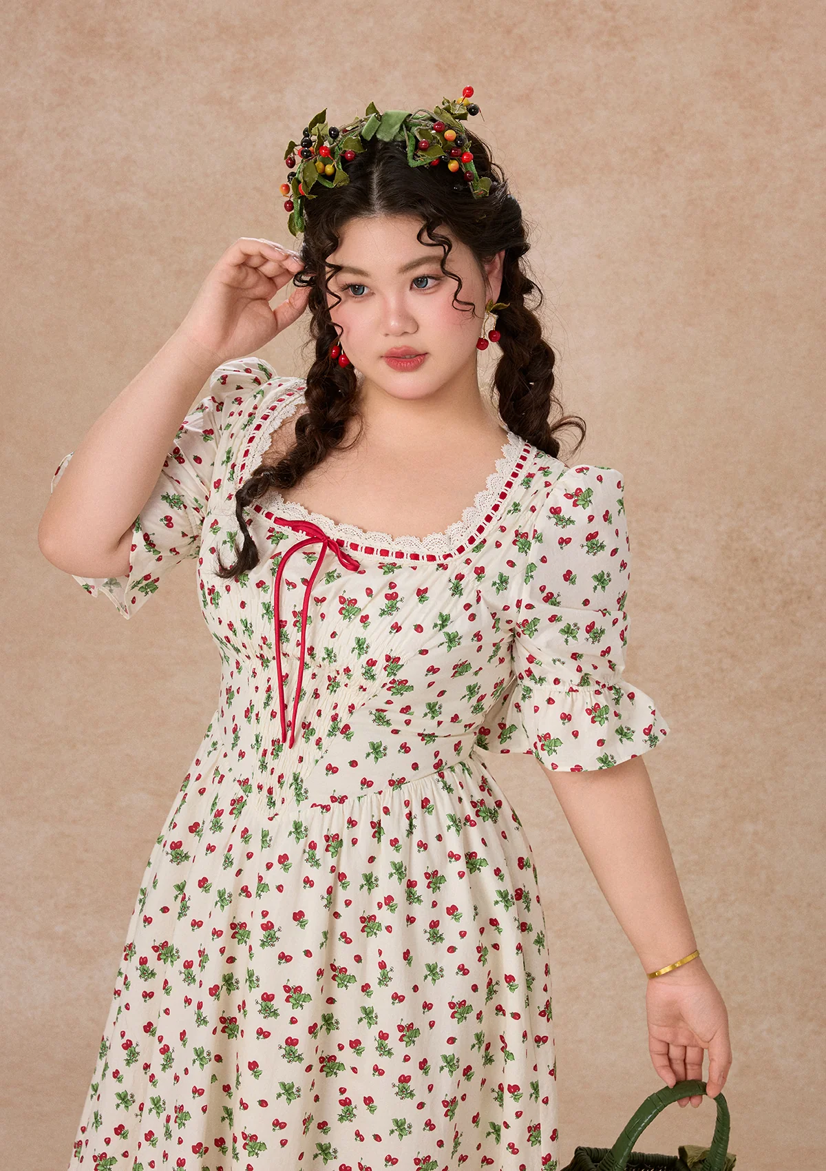 Curve & Plus Wild Strawberry Paradise Dress - Image 5