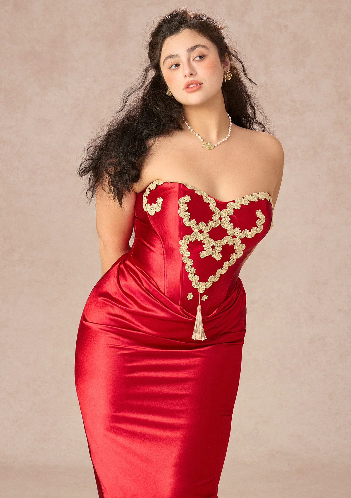Curve&Plus Queen Heart Corset Dress - Image 7