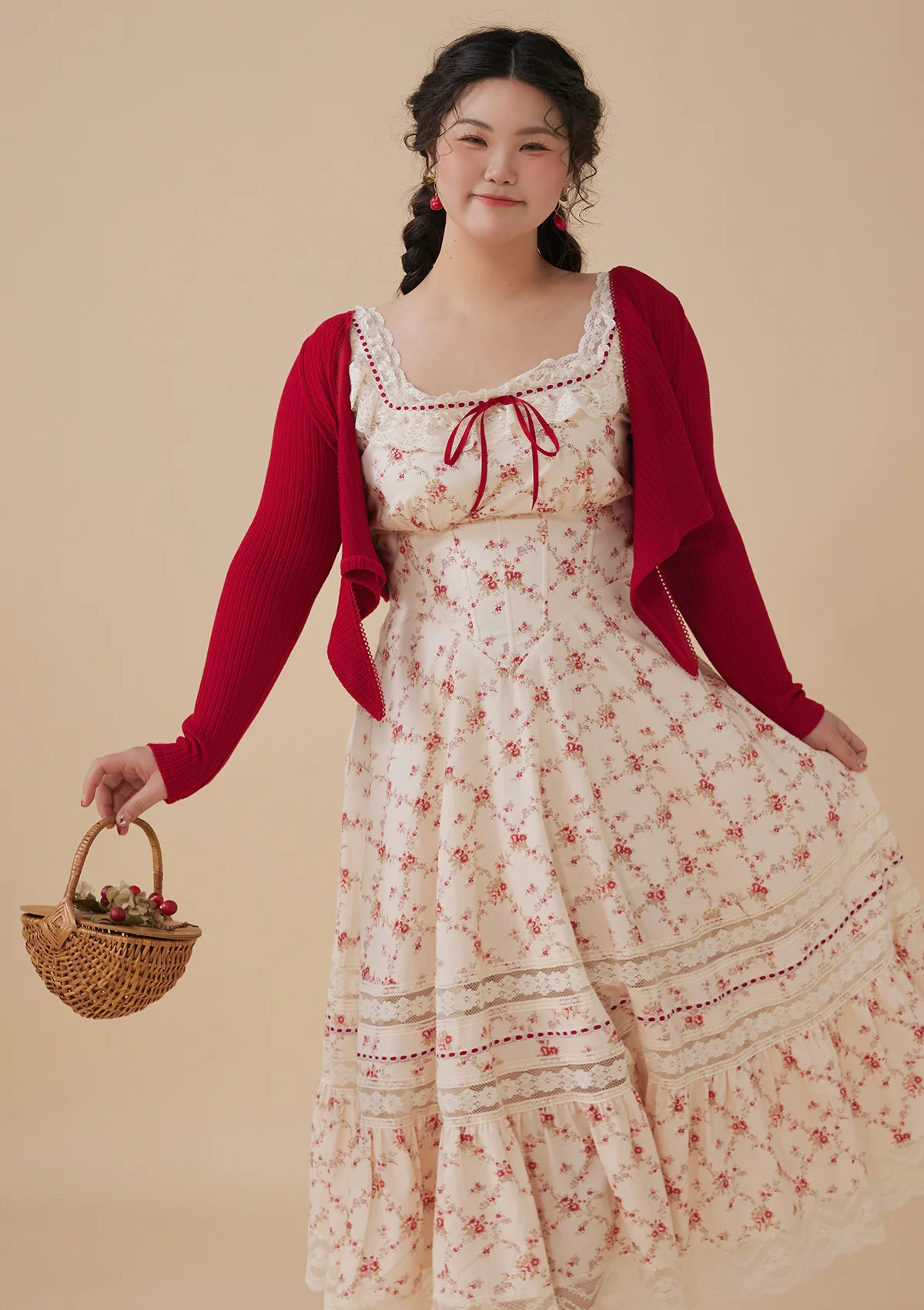Curve & Plus Strawberry Farm Knit Cardigan - Image 3