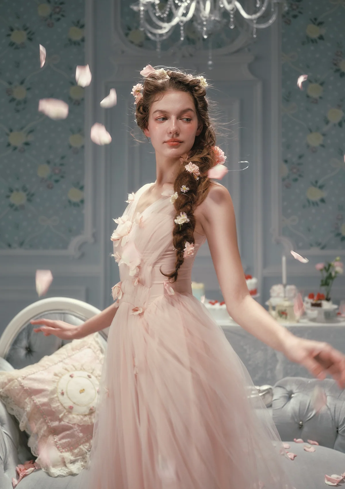 Louis XIV's Rose Dress - Image 4
