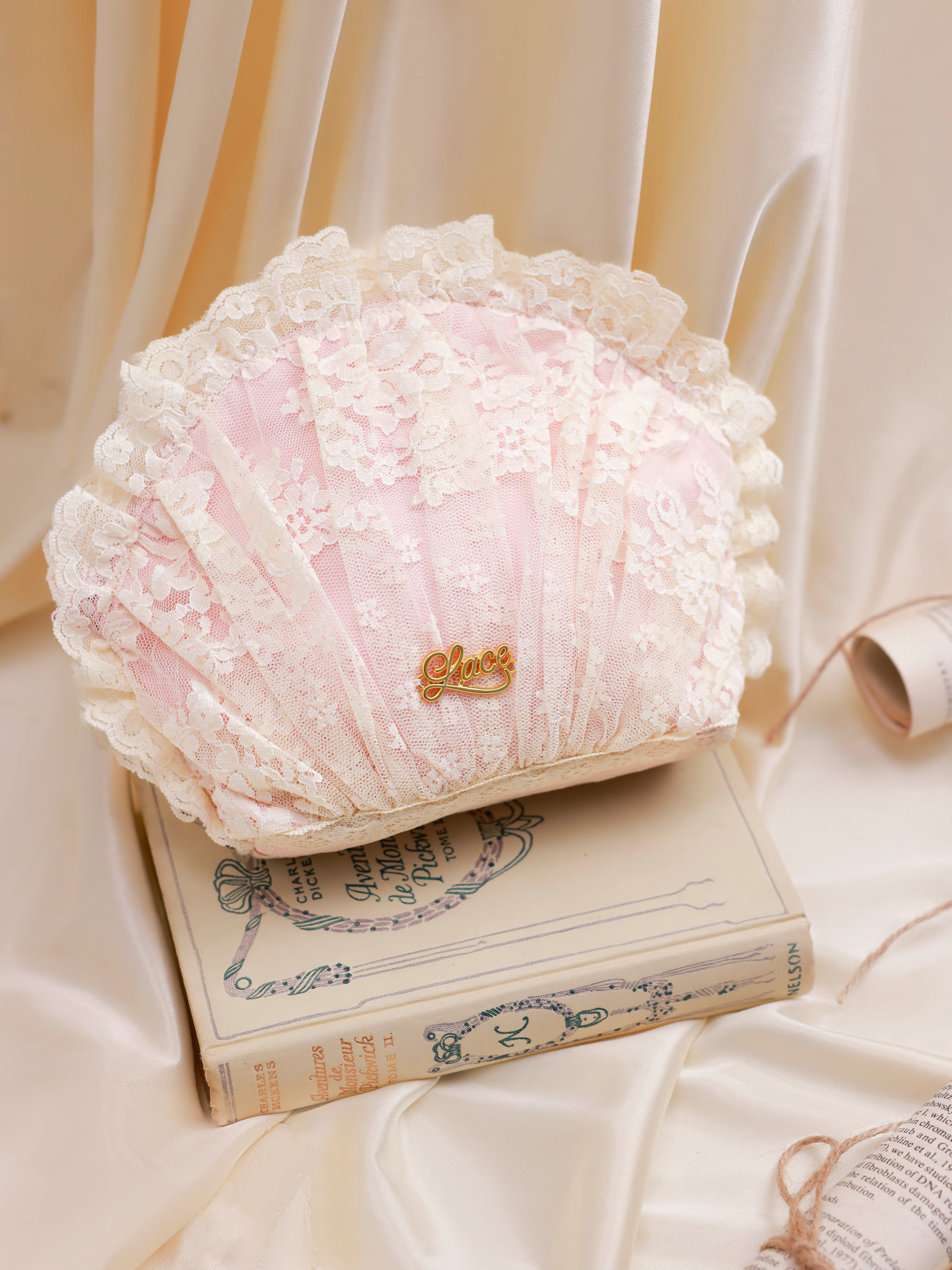 Princess Little Shell Cosmetic Bag - Image 3