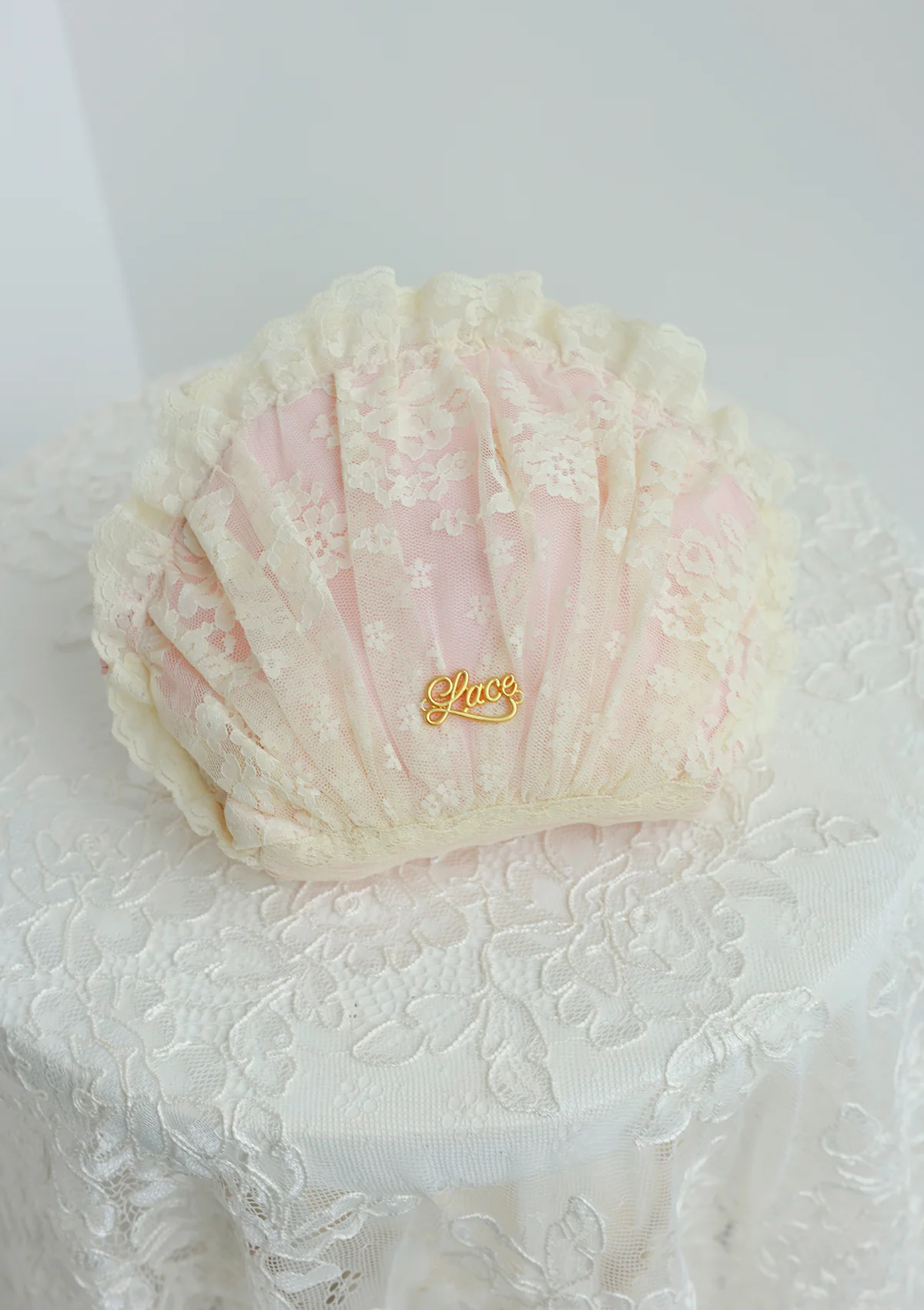 Princess Little Shell Cosmetic Bag - Image 5